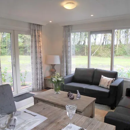 Holiday Home Droompark Buitenhuizen.6 Prázdninový dům